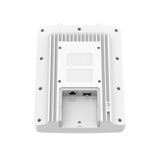 Grandstream GWN7670LR Dual-Band Wi-Fi 7 Access Point